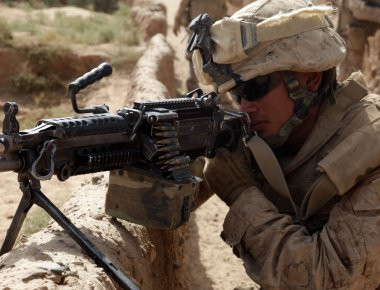 Βίντεο: Συμπλοκές Αμερικανών Πεζοναυτών με Ταλιμπάν στο Αφγανιστάν